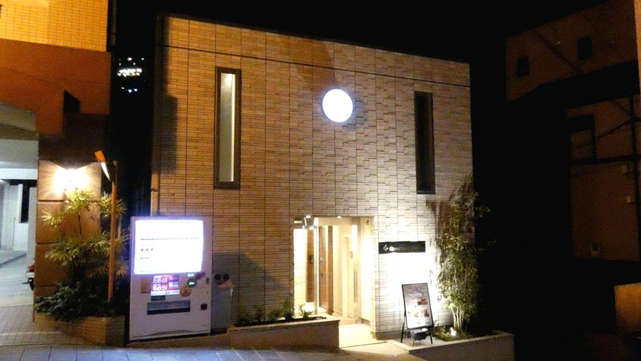 Grand Base Nagasaki Ekimae Aparthotel Ngoại thất bức ảnh
